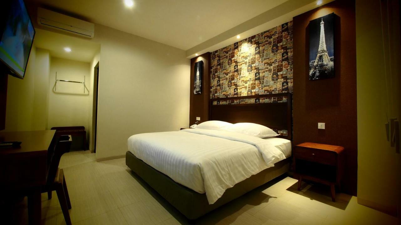 De Boutique Style Hotel Malang Luaran gambar